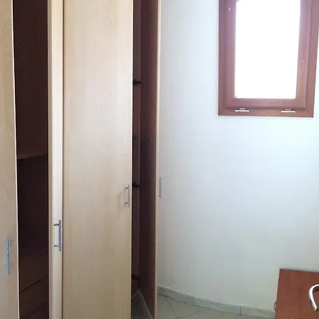 Hotel apartamentowy Yellow